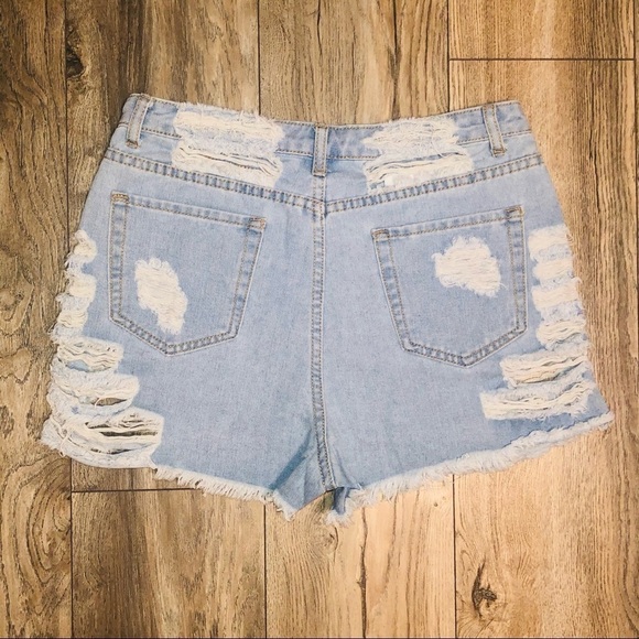 NWT Denim Blvd Highly Distressed Jean Shorts - Picture 9 of 12
